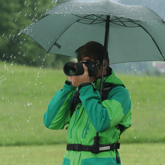 Carrier-belt system handsfree umbrella